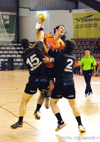 VICTORIA ANTE EL VALLADOLID EN EL PARTIDO MAS COMPLICADO