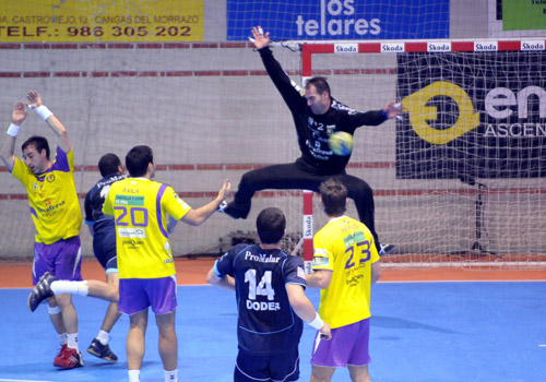 RUNION EPHLA � GROUP CLUB HANDBALL EN BARCELONA