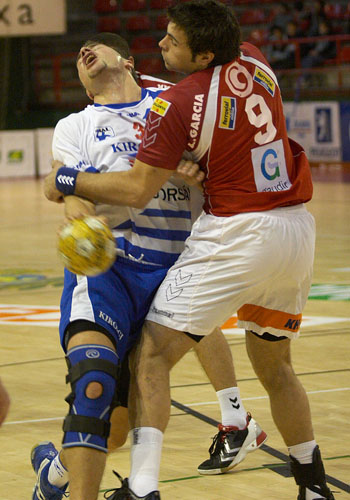 EL BM ANTEQUERA SE IMPONE POR LA MINIMA AL KEYMARE ALMERIA