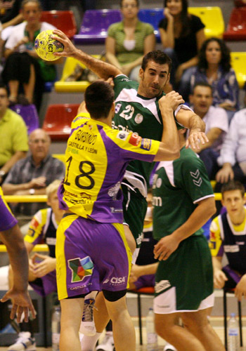 EL REYNO DE NAVARRA SAN ANTONIO COMPLETA LAS SEMIFINALES