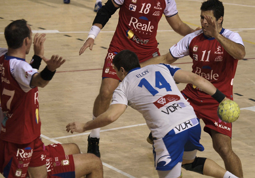 VAL PRESENTADO EN ZARAGOZA, VICTOR MEGIAS A VALLADOLID