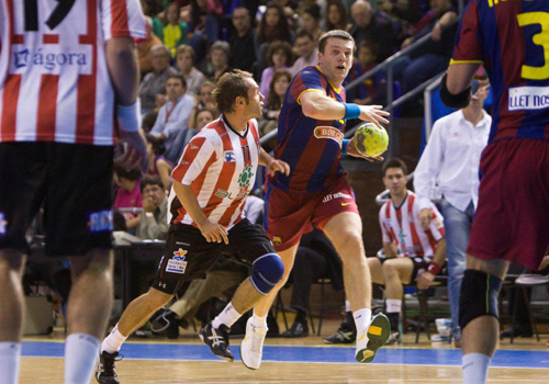 RALUY L�PEZ Y SABROSO RAMIREZ, ARBITROS PARA LA SUPERCOPA
