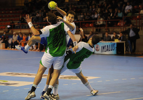 EN JUEGO CINCO PARTIDOS MAS