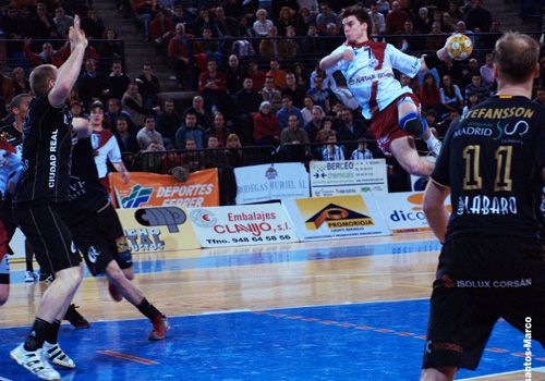 EL CAI BM. ARAG�N RUMBO A ESLOVENIA