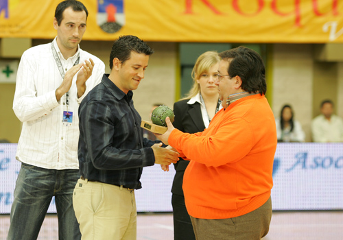 JOSEP MASACHS YA ES JUGADOR DEL BM CIUDAD REAL