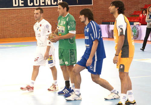 EL LIDER, DOS PUNTOS PARA CASA