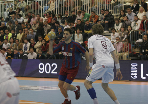 ALGECIRAS ARRANCA UN TRIUNFO EN ANTEQUERA