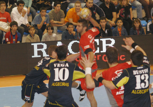 CAI BM ARAGON SE ENFRENTARA AL CHAMBERY EN CUARTOS DE LA COPA EHF