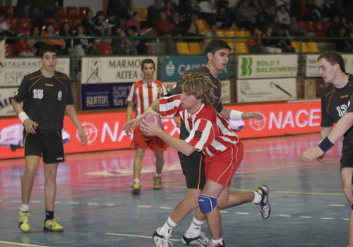 EL EQUIPO ESTA COMPROMETIDO