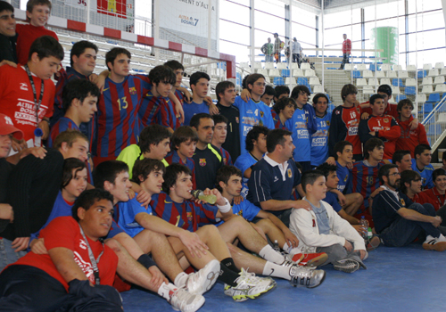 GARCIA VEGA SE COMPROMETE CON EL ADEMAR