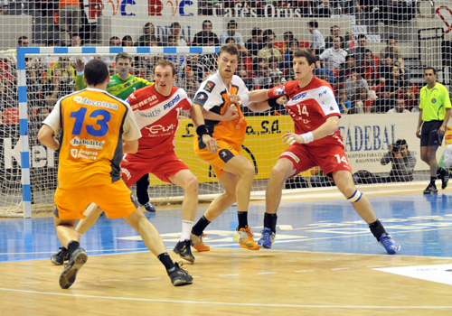 RHEIN-NECKAR L�WEN - BM VALLADOLID, SEMIFINALES DE LA RECOPA