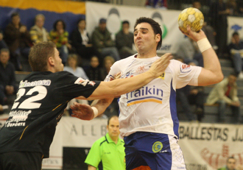 KEYMARE ALMERIA RECIBE AL ALGECIRAS, RIVAL DIRECTO POR LA PERMANENCIA