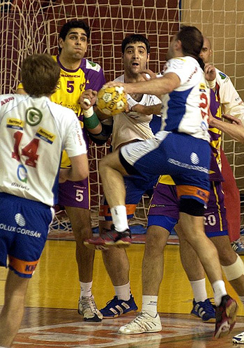 EL FRAIKIN BM GRANOLLERS RECIBE AL CAI BM ARAGON EN EL PALAU D&acute;ESPORTS