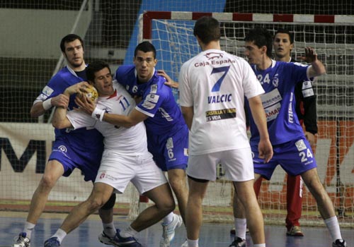 EL TEKA CANTABRIA VIAJA A ZARAGOZA