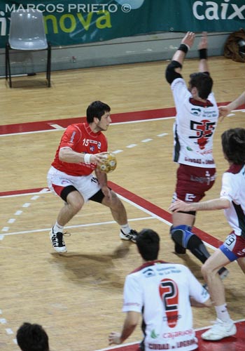 EL ADEMAR SE PREPARA PARA UN ENCUENTRO DURO ANTE EL ARRATE