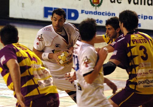 EL BM VALLADOLID ULTIMA LA PREPARACI�N PARA LA COPA